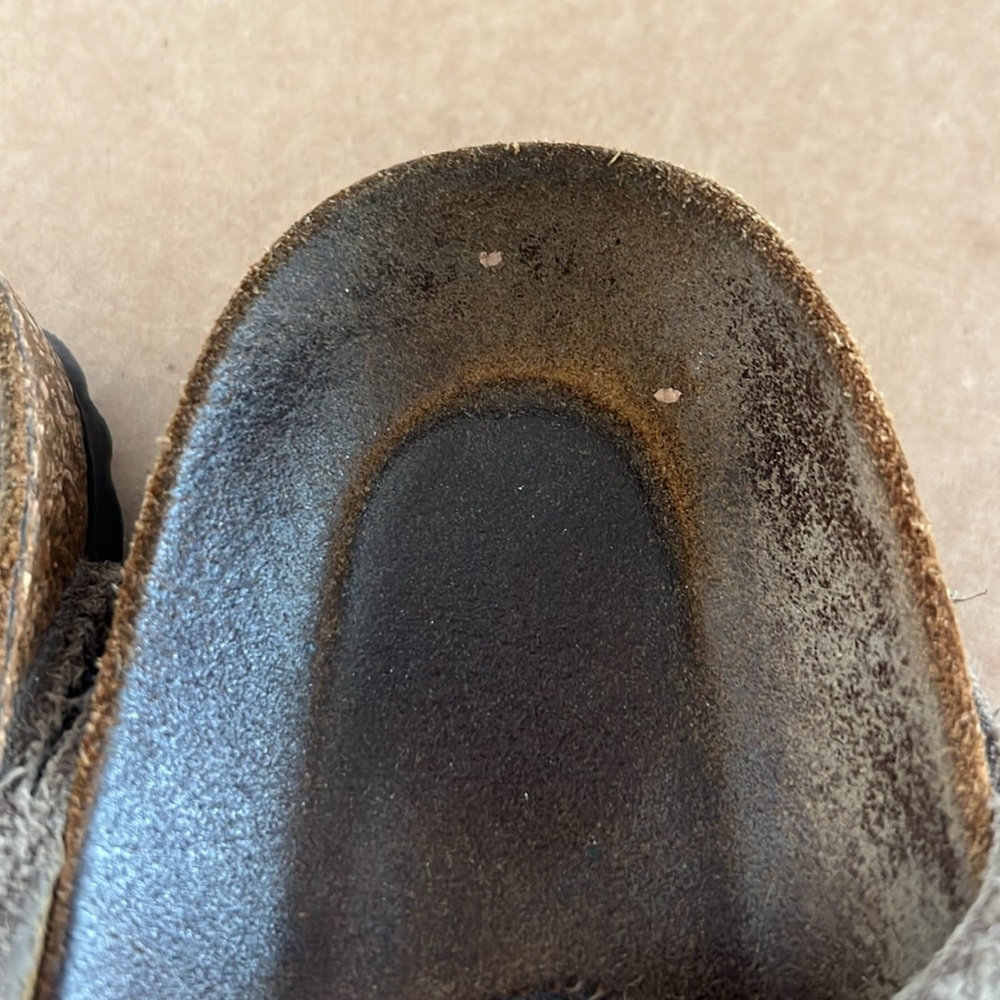 BIRKENSTOCK Arizona size 37 tan color - Picture 14 of 17